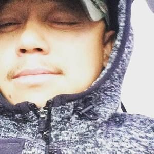 Meet your Posher, Julio